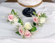 Load image into Gallery viewer, Wedding Cake Topper Flowers in White & Pink, Set of 3 Floral Cake Decoration