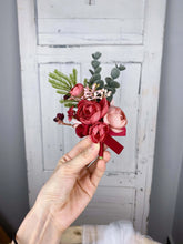 Load image into Gallery viewer, Boutonniere in Burgundy, Mauve &amp; Dusty Pink
